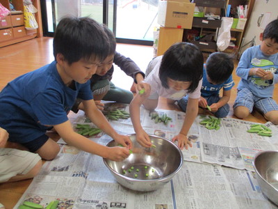 給食のお手伝い